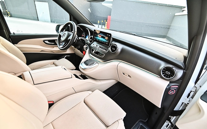 Mercedes-Benz Klasa V cena 626688 przebieg: 19000, rok produkcji 2023 z Luboń małe 781